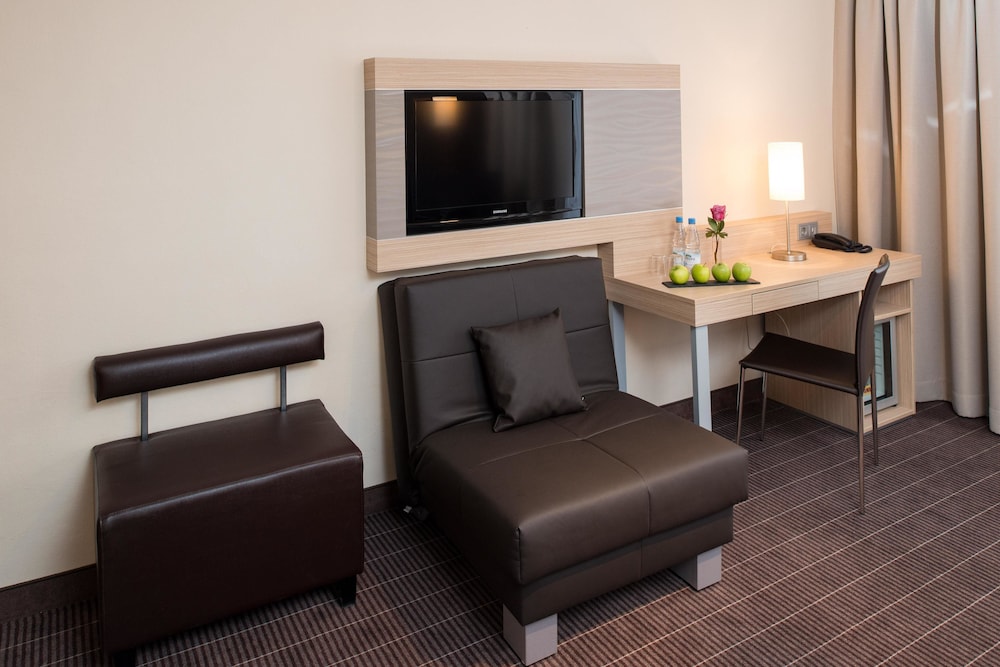 Hotel New Orly 42/65