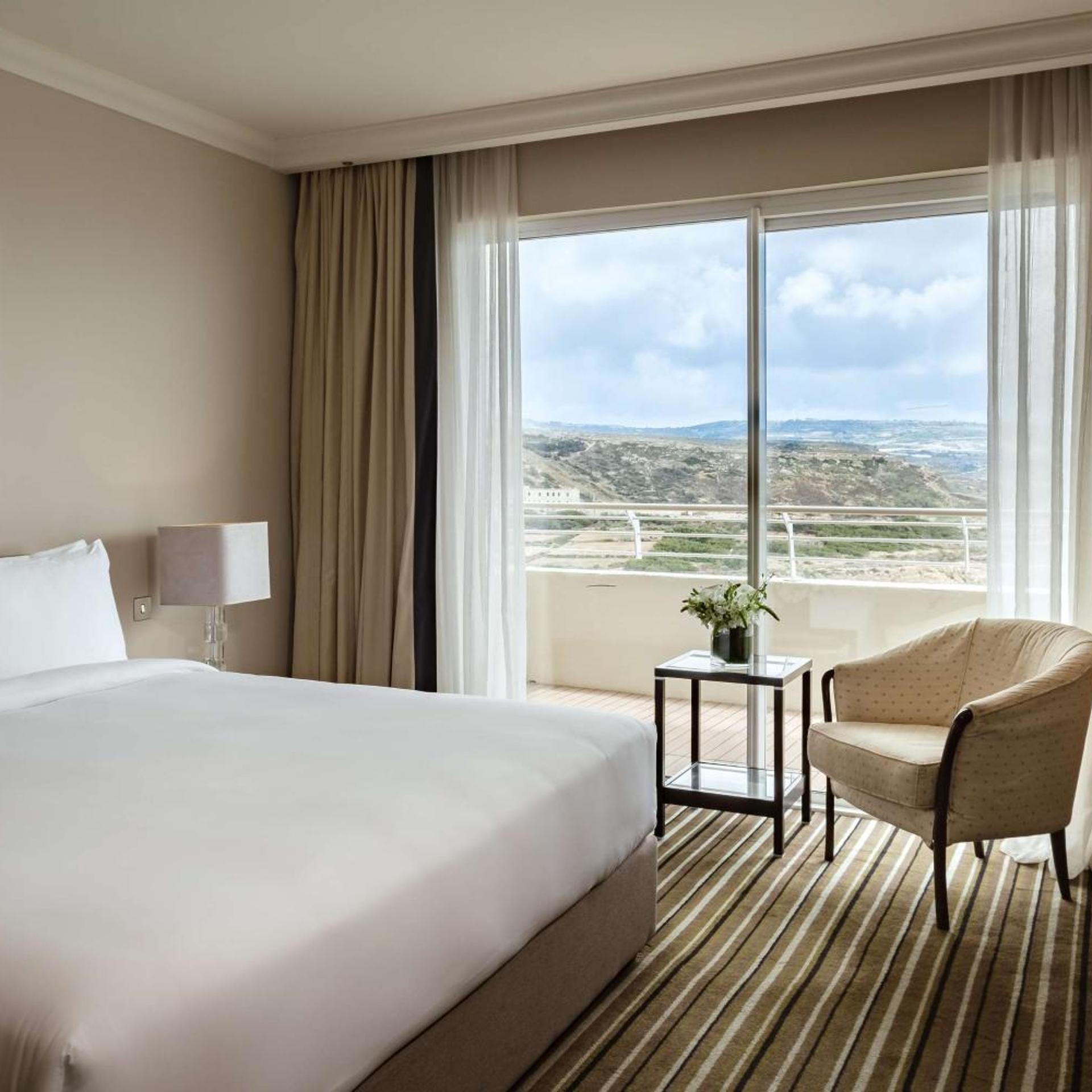 Penthouse Suite, Sea View