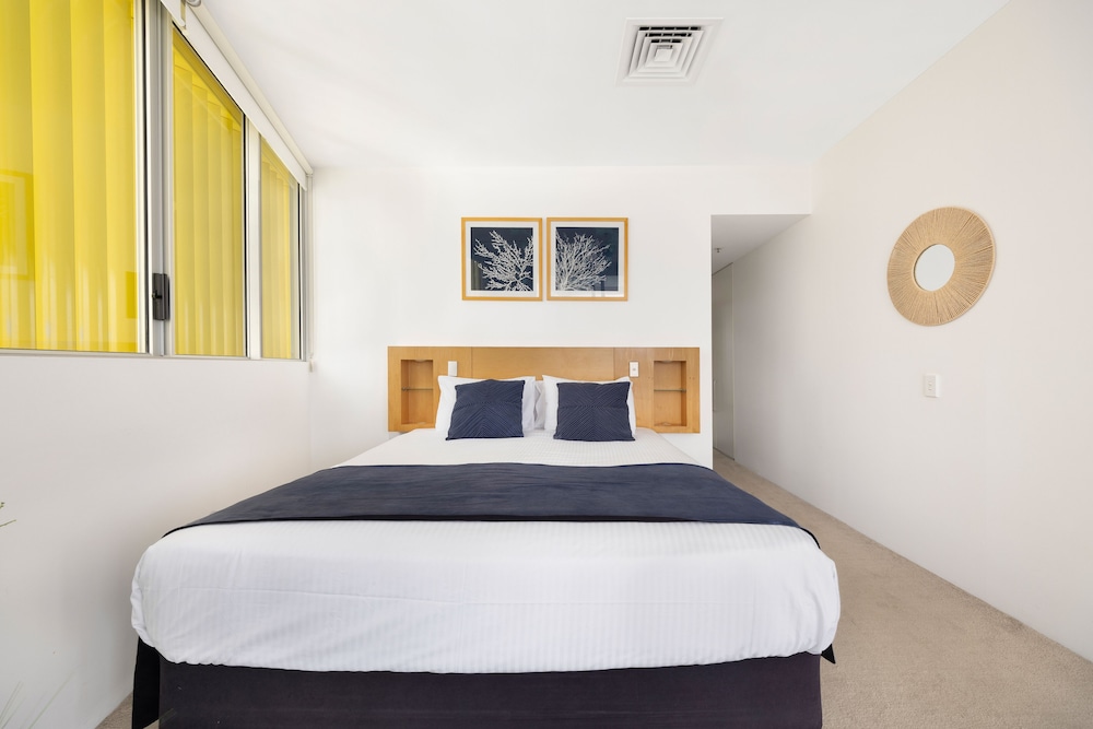 ULTIQA Air on Broadbeach 21/71