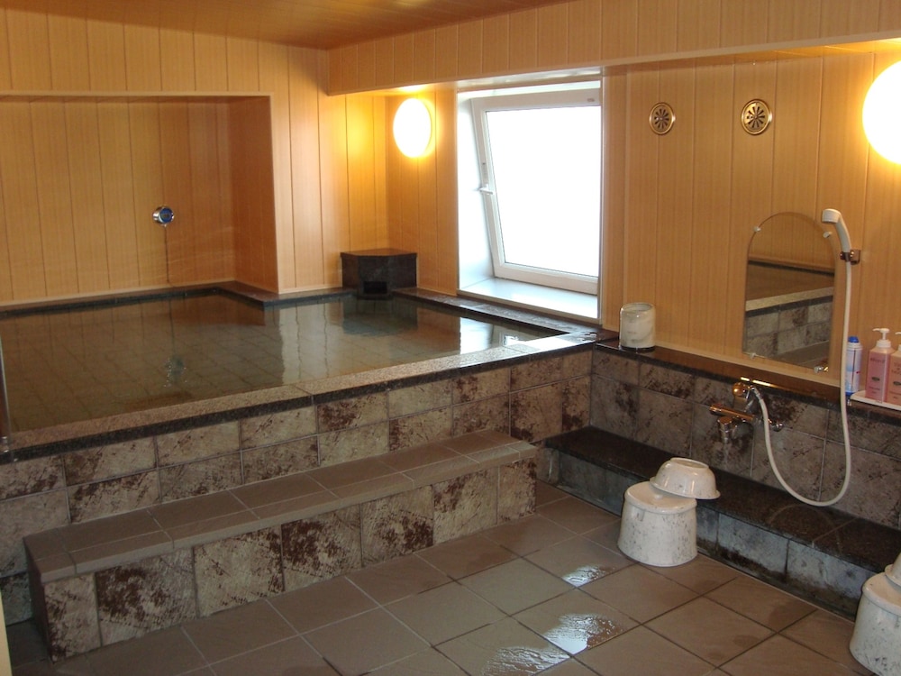 Hotel Route-Inn Gifu Hashima Ekimae 32/37