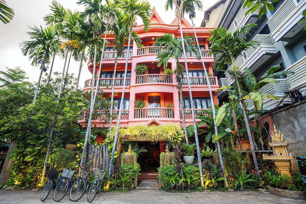 Golden Butterfly Villa 3/50