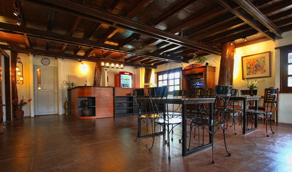 Travelbee Heritage Inn 22/30