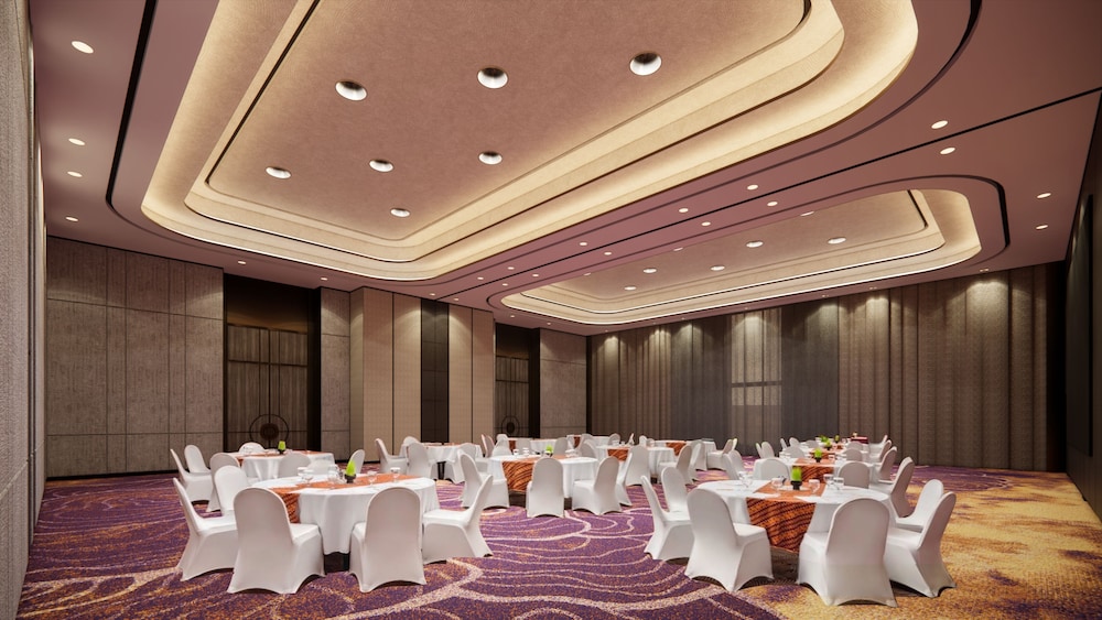 Mercure Madiun 35/41