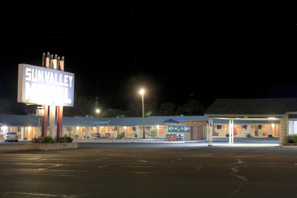 Sun Valley Motel 2/45
