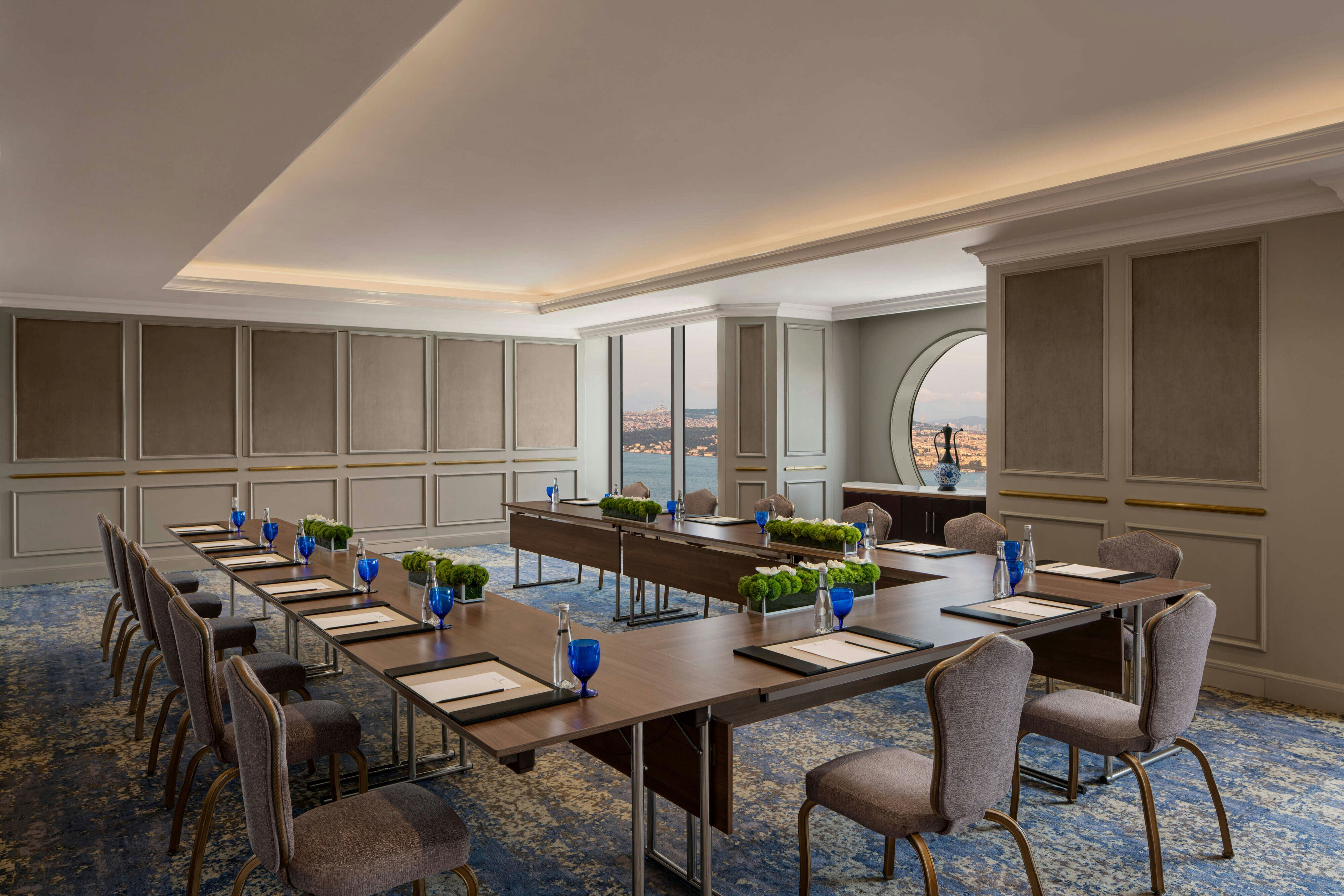 The Ritz Carlton Istanbul 41/50