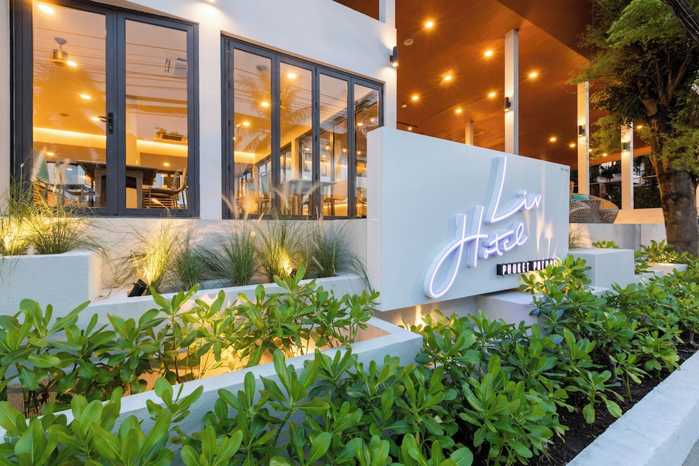 Liv Hotel Phuket Patong Beachfront 65/69