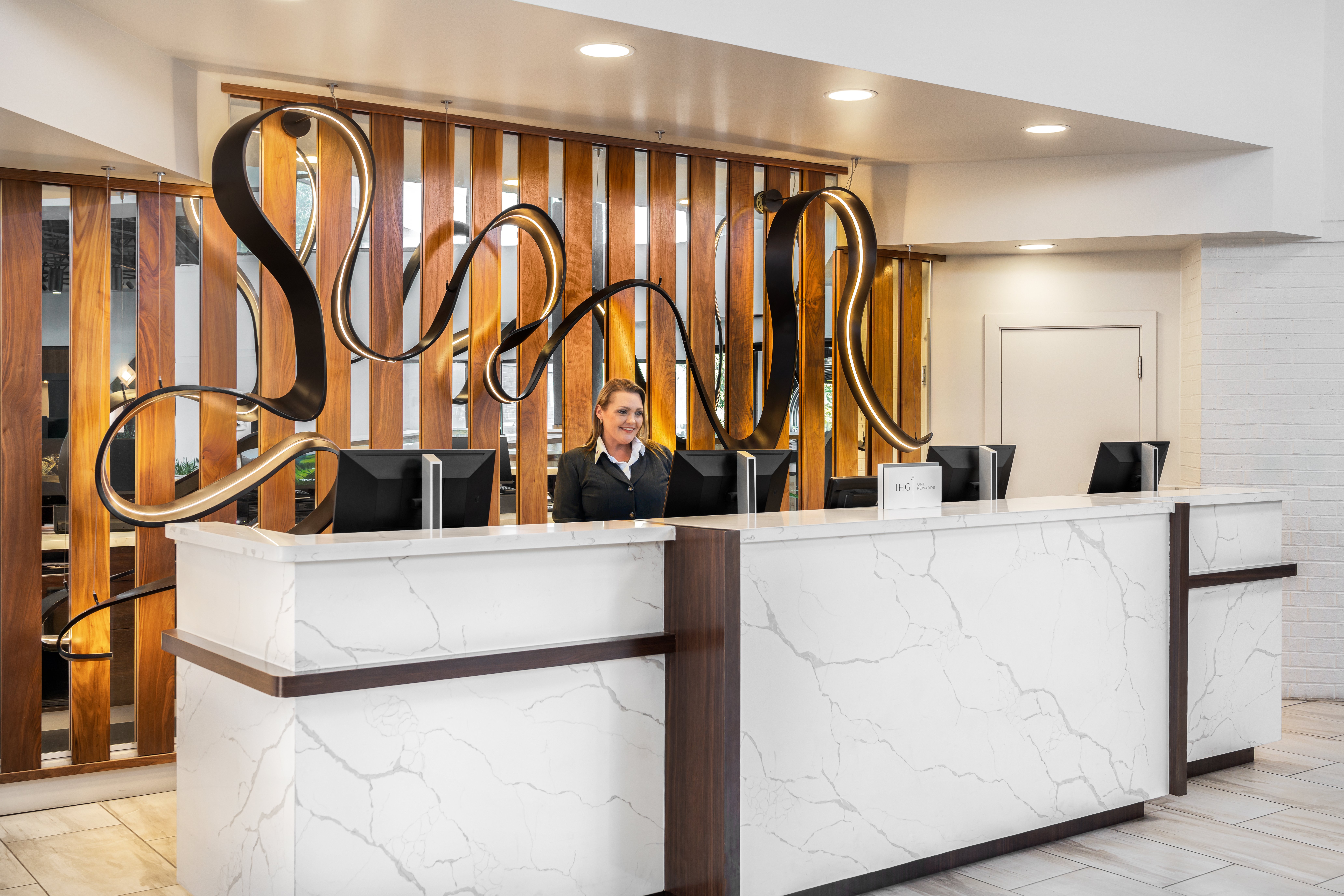 Lobby at Wyndham Jacksonville Hotel and Conference Center, JACKSONVILLE - FL