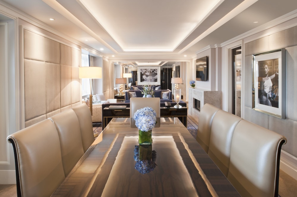 The Wellesley Knightsbridge A Luxury Collection Hotel, London 40/57