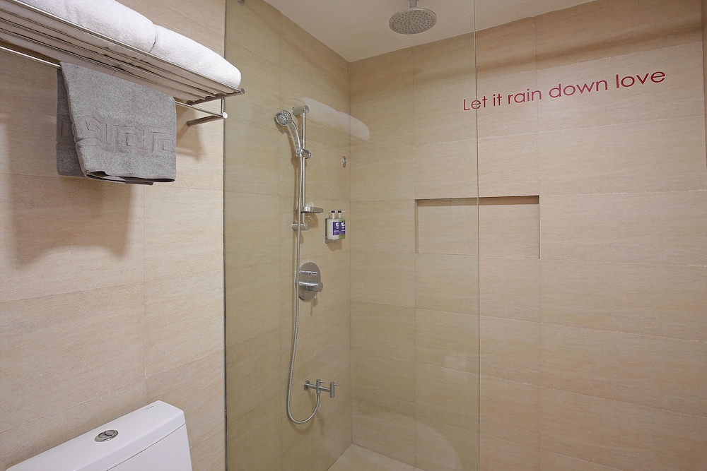 The Tides Hotel Boracay 49/50