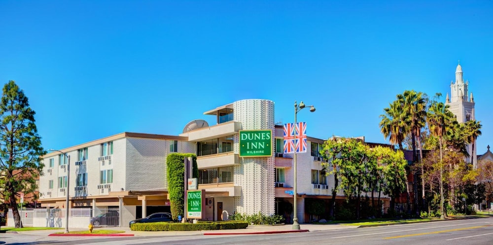 Dunes Inn Wilshire 5/72