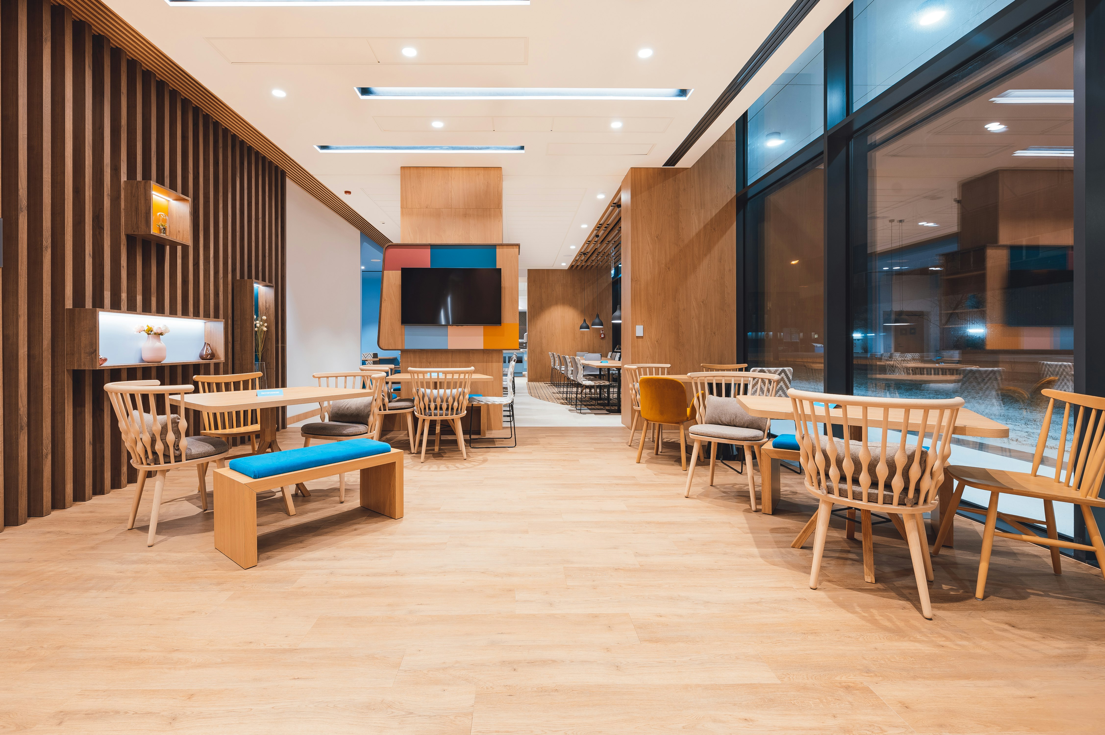 Hampton by Hilton Warsaw Reduta 47/72