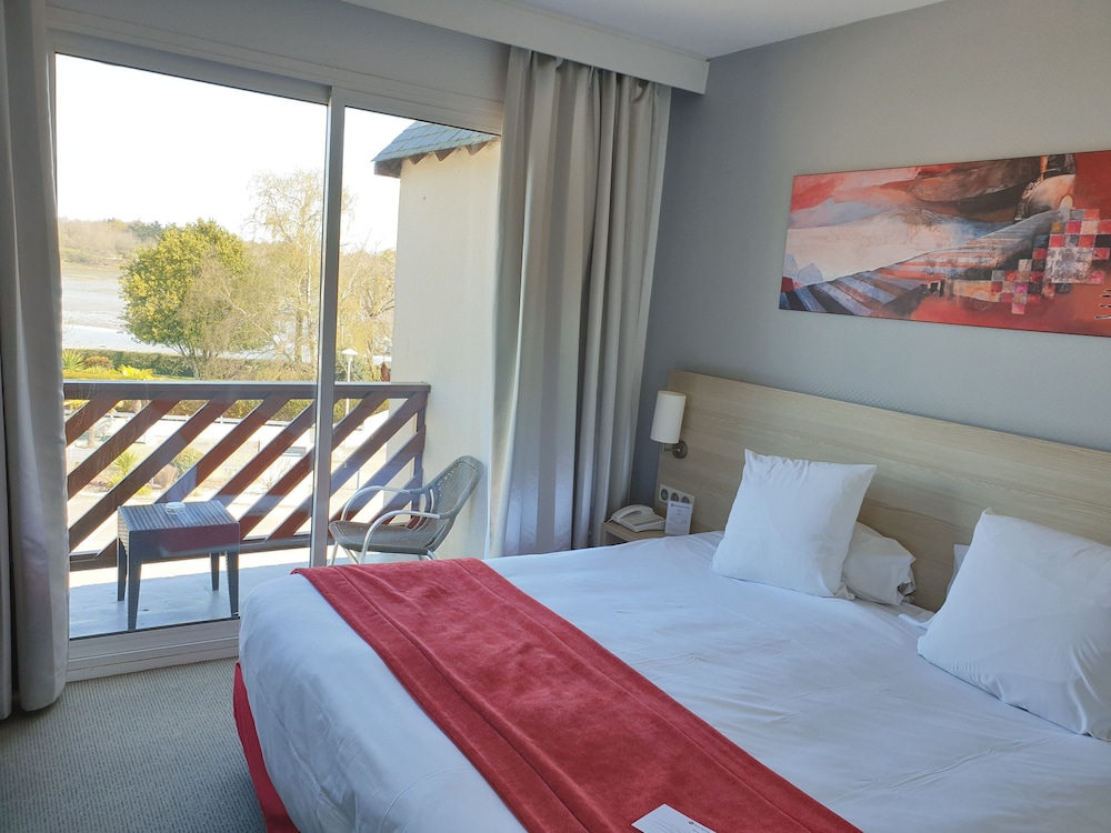 Best Western Plus Le Roof 18/67