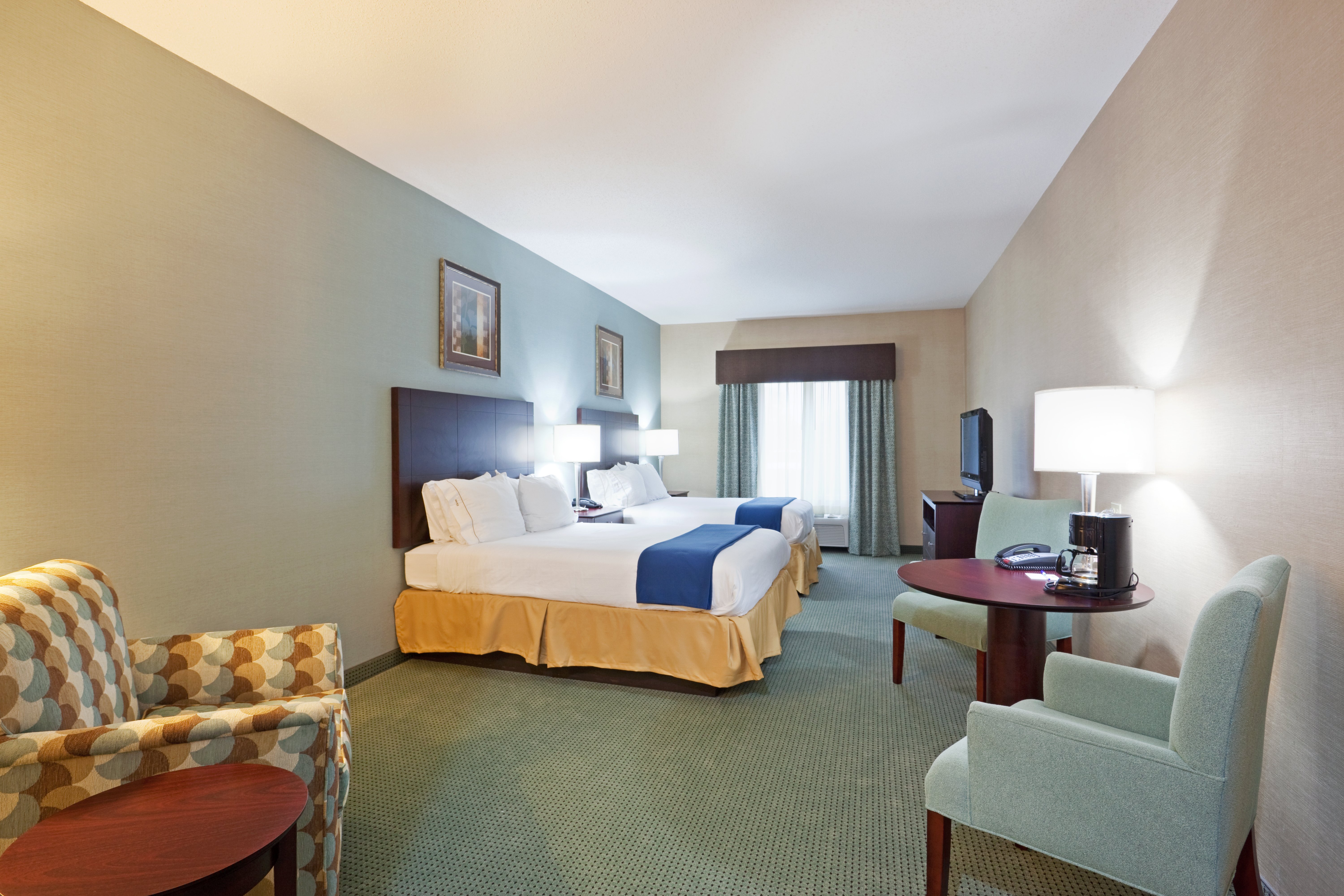 Holiday Inn Express Hotel Suites Meriden 12/50