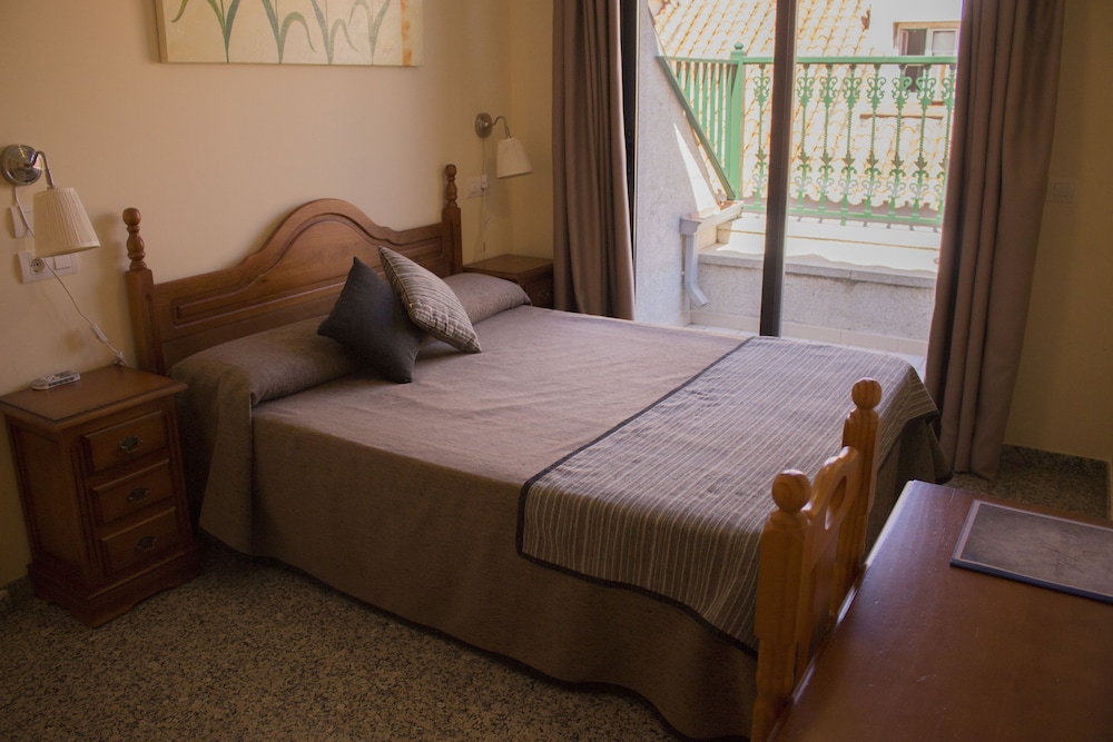 Reyesol Hotel 15/50