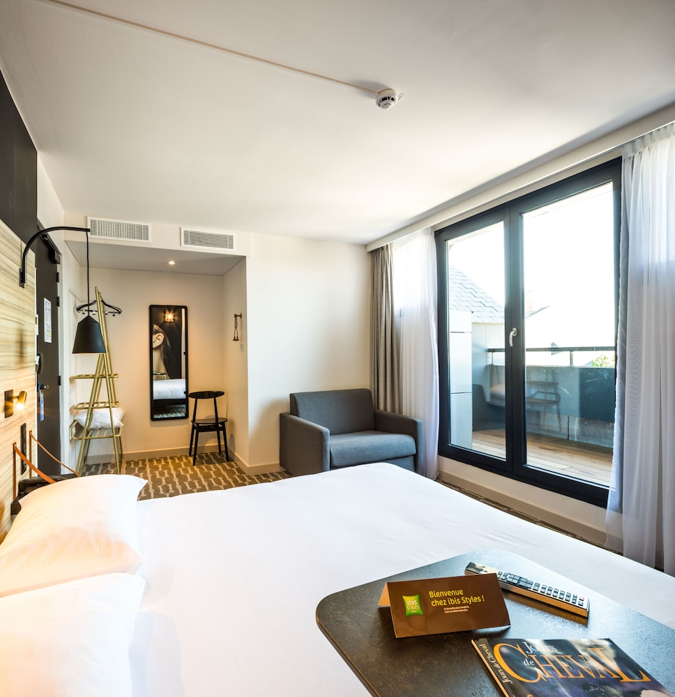 ibis Styles Laval Centre Gare 25/67