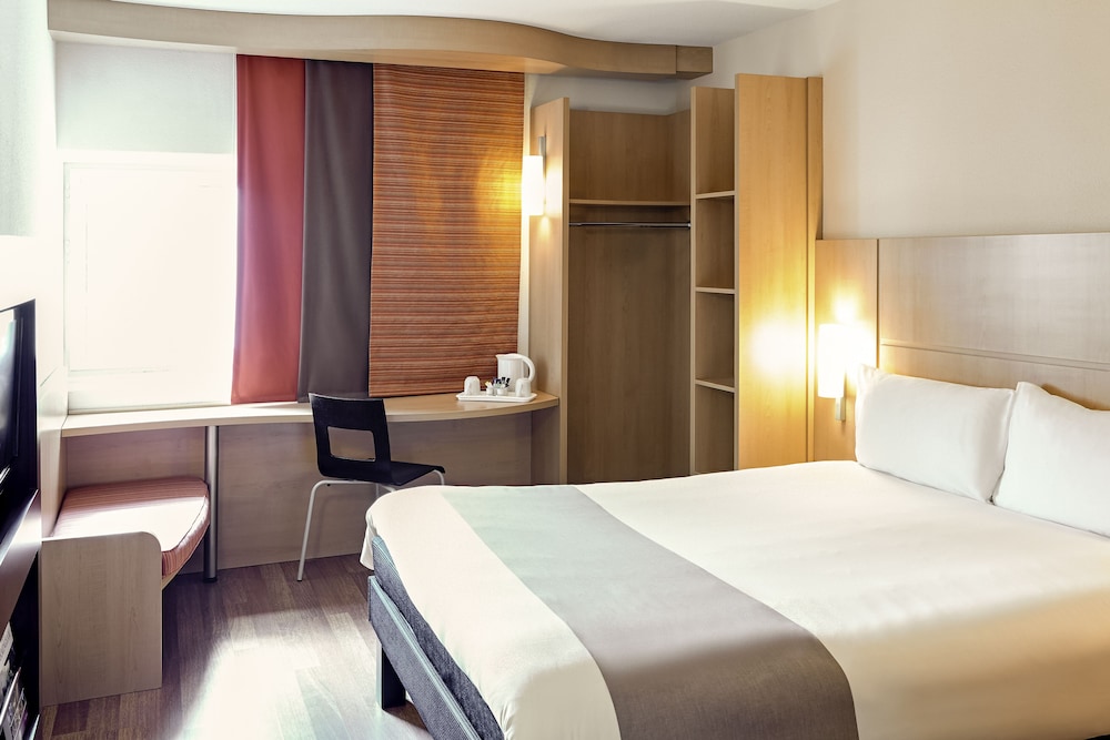 Ibis Birmingham New Street Station Hotel 18/46