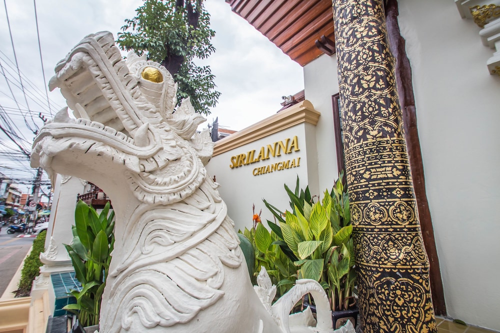 Sunday Villa Sirilanna Hotel 12/62