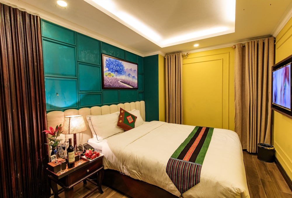 Sapa Clover Hotel 9/23