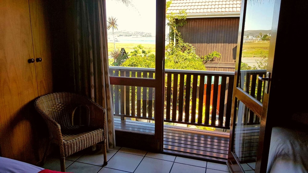 Lakeside Knysna Accomodation 26/42