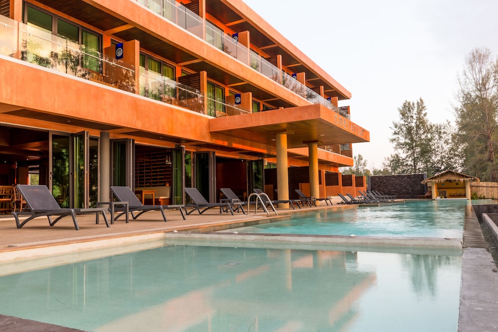 CORIACEA BOUTIQUE RESORT 3/63