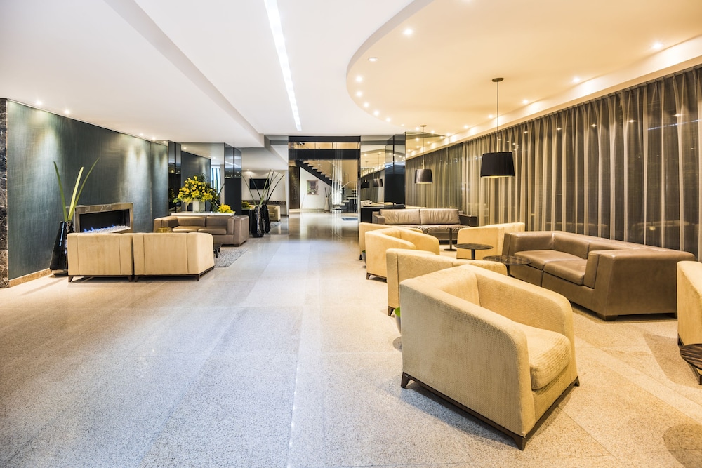 Lobby at DoubleTree by Hilton Hotel Bogota Parque 93, BOGOTA