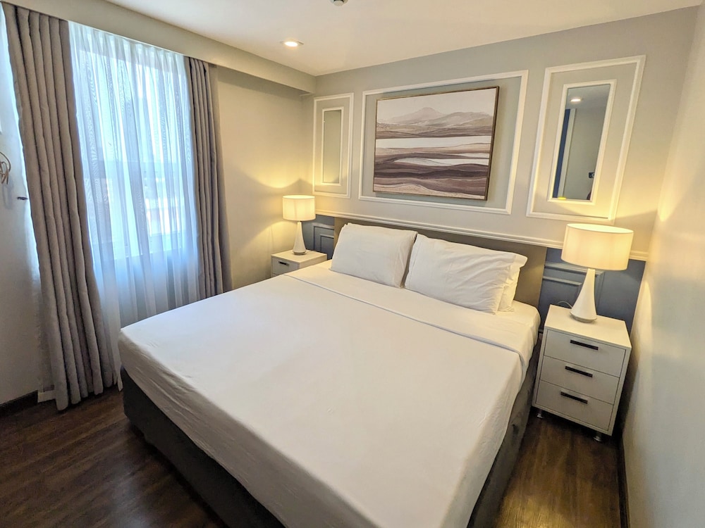 Cebu Uncle Tom's Cabin Hotel 29/66