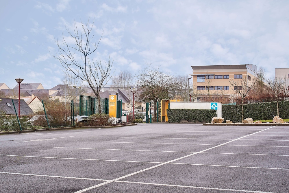 Hotel Premiere Classe Le Mans Ouest Universite 31/34
