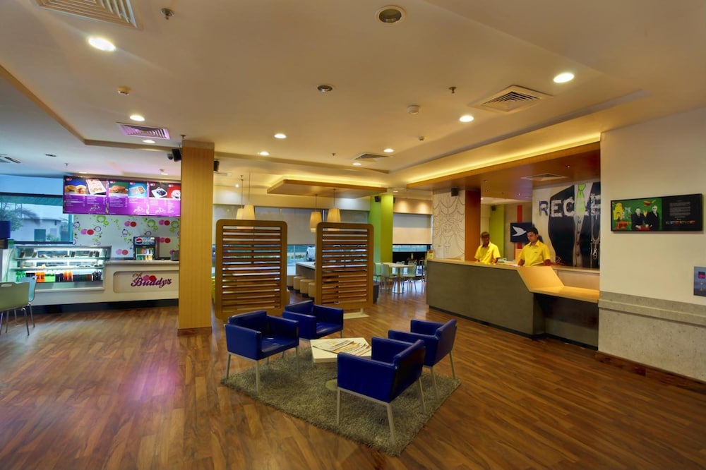 Hotel Caspia Pro 4/25