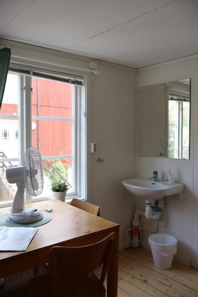 Stf Hostel Mariestad 50/50