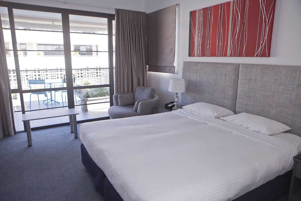SAVOY DOUBLE BAY HOTEL 14/44
