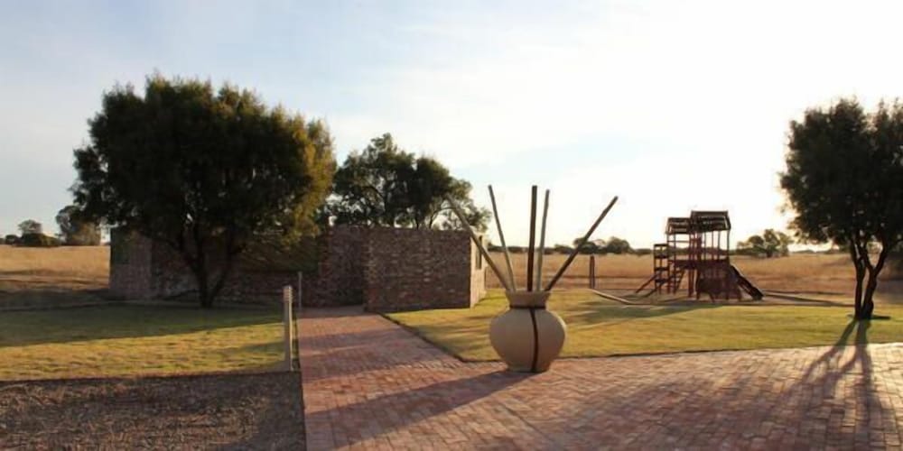 Almar Exclusive Game Ranch 15/37