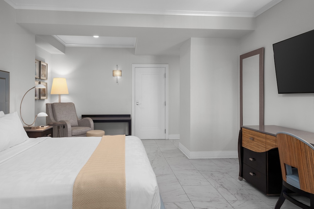 The Jung Hotel And Residences 23/64