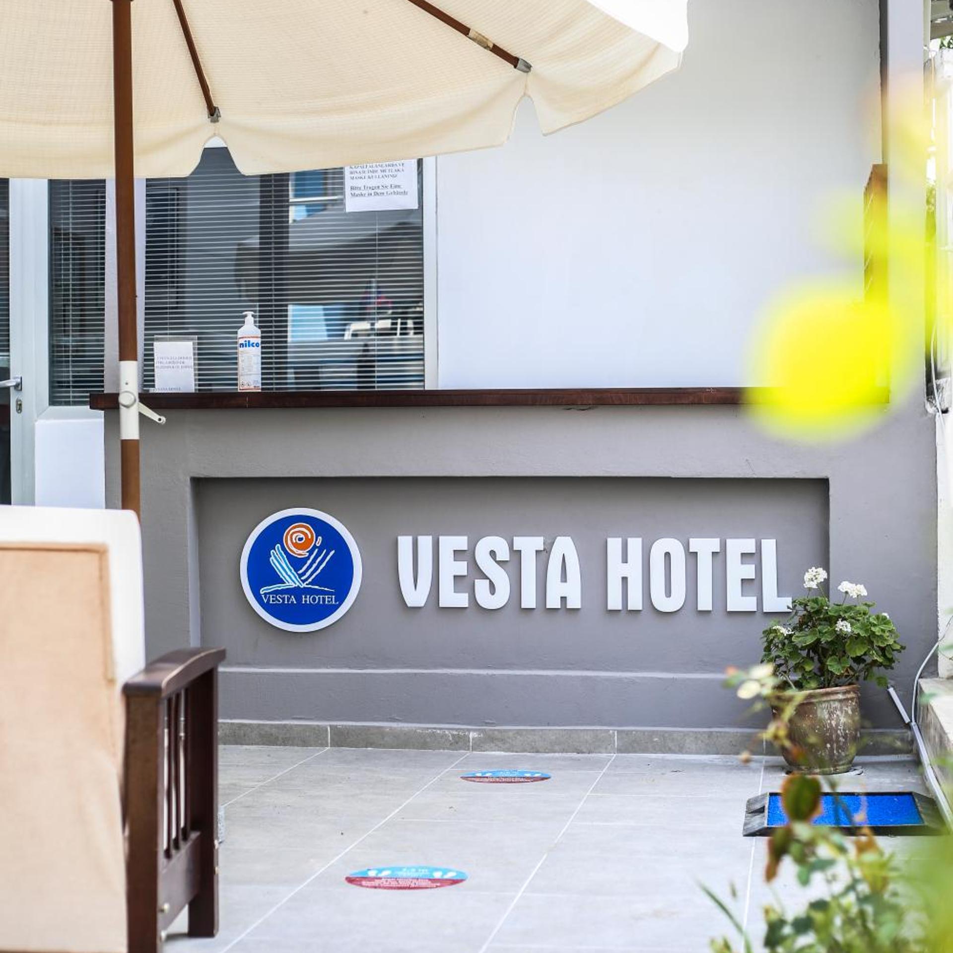 VESTA HOTEL 7/50