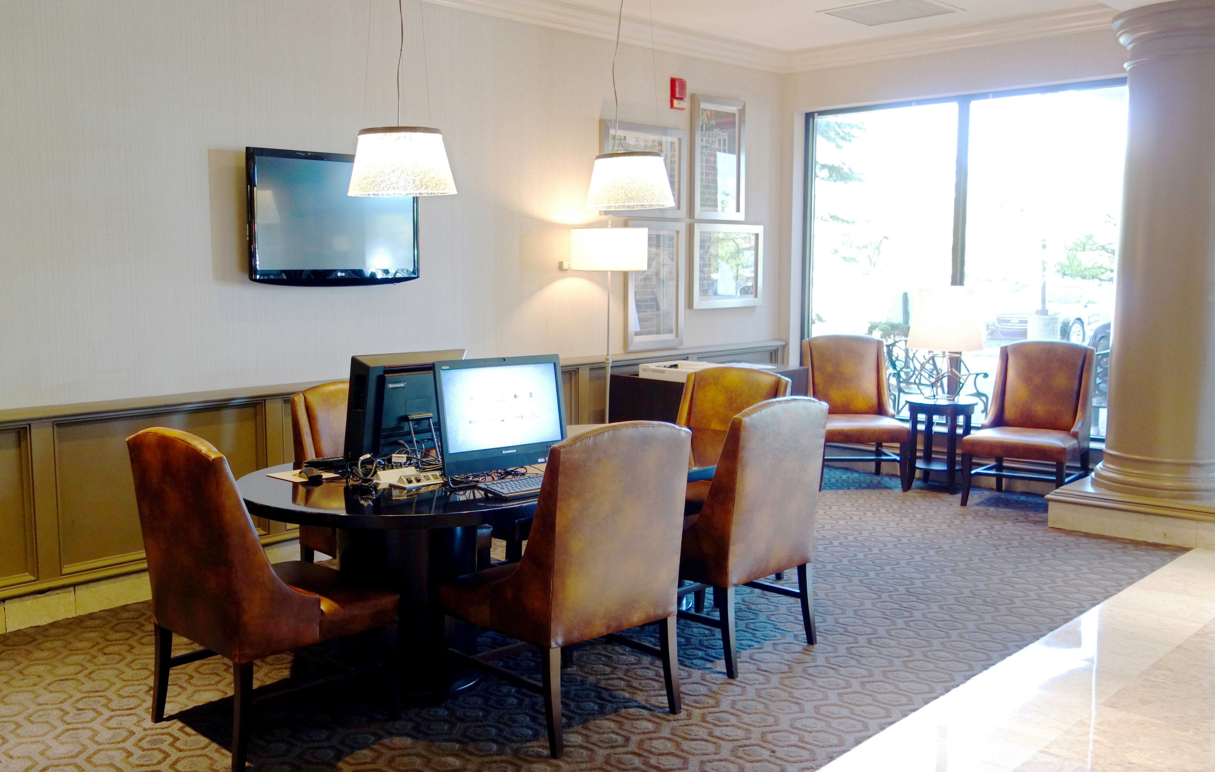 Doubletree By Hilton Hotel Leominster 57/68
