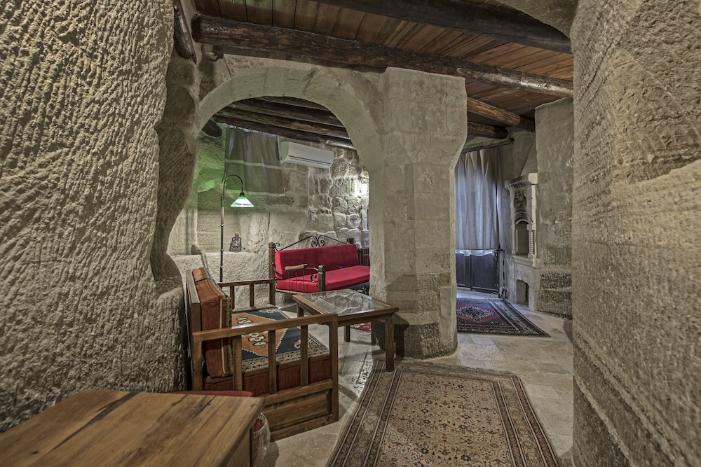 Aydinli Cave House 34/66