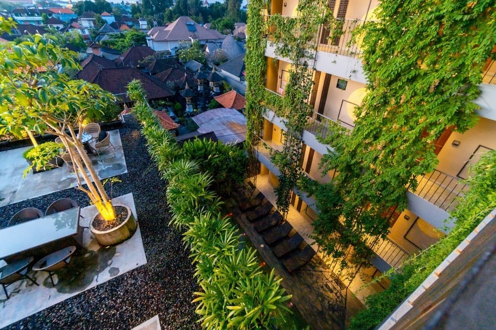 Tanaga CoLiving 51/64