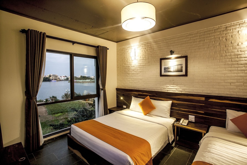 Hoi An Silk River Villa 14/37