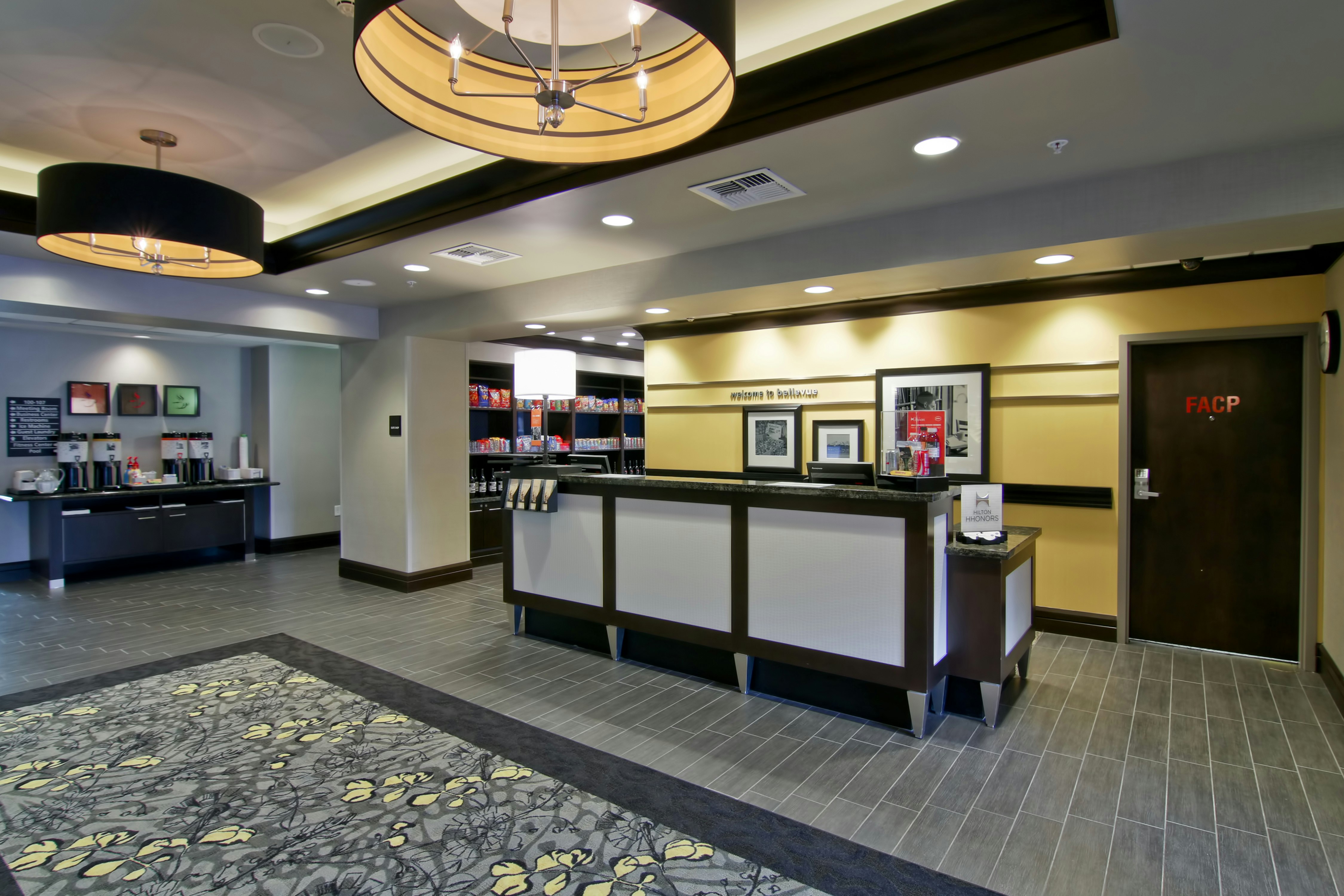 Lobby at HAMPTON INN SUITES BELLEVUE DOWNTOWN SEATTLE WA, BELLEVUE - WA