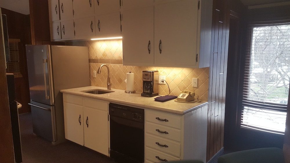 St Moritz Lodge Condos 11/69
