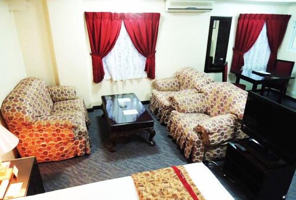 Hotel Asia 14/18