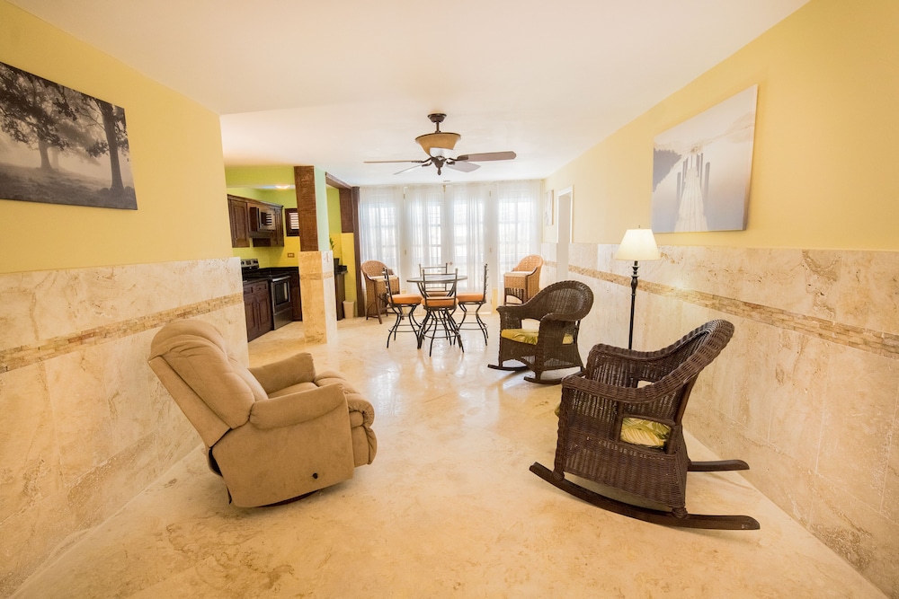 Terra Linda Resort 31/50
