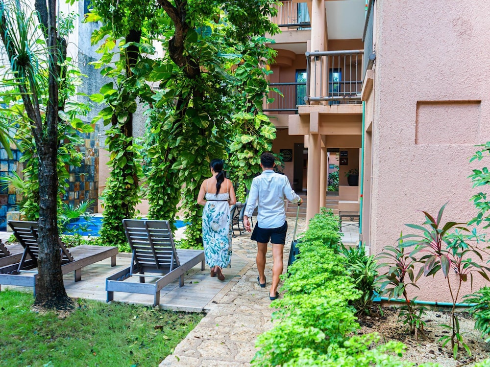 Tukan Hotel Playa del Carmen 59/65