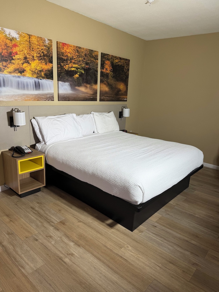 Days Inn By Wyndham Cedartown, GA 22/46