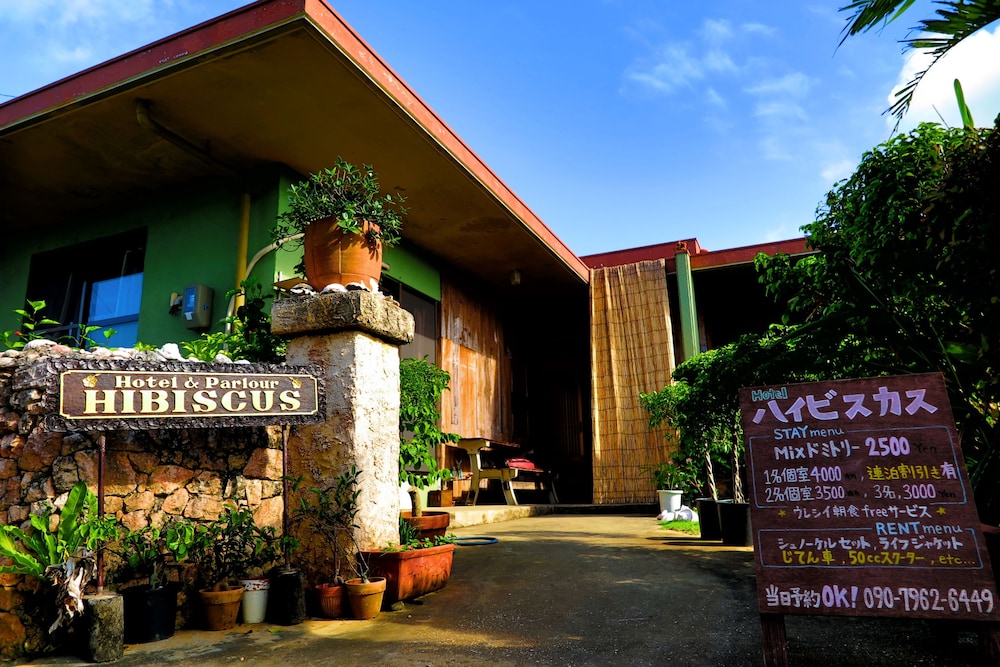 Hotel Hibiscus 3/35