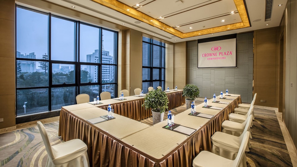Crowne Plaza Hefei Rongqiao 33/50