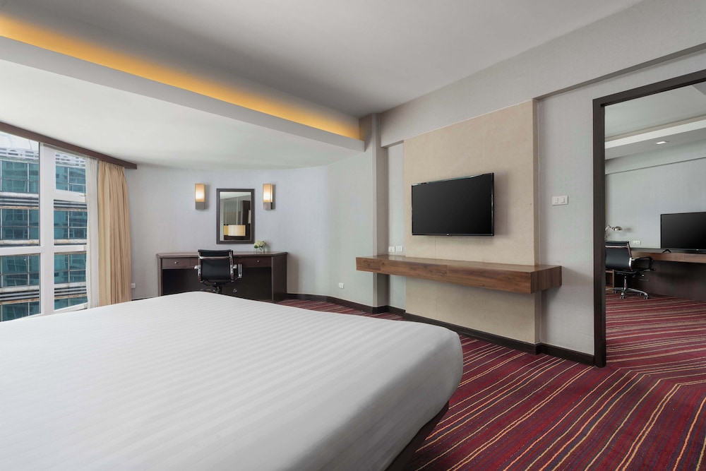 Ambassador Hotel Bangkok 14/50