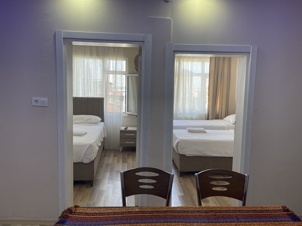 Grand Sami Hotel 16/28