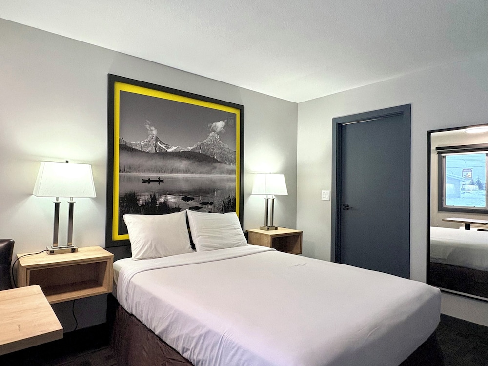 Super 8 by Wyndham Clearwater BC 31/61