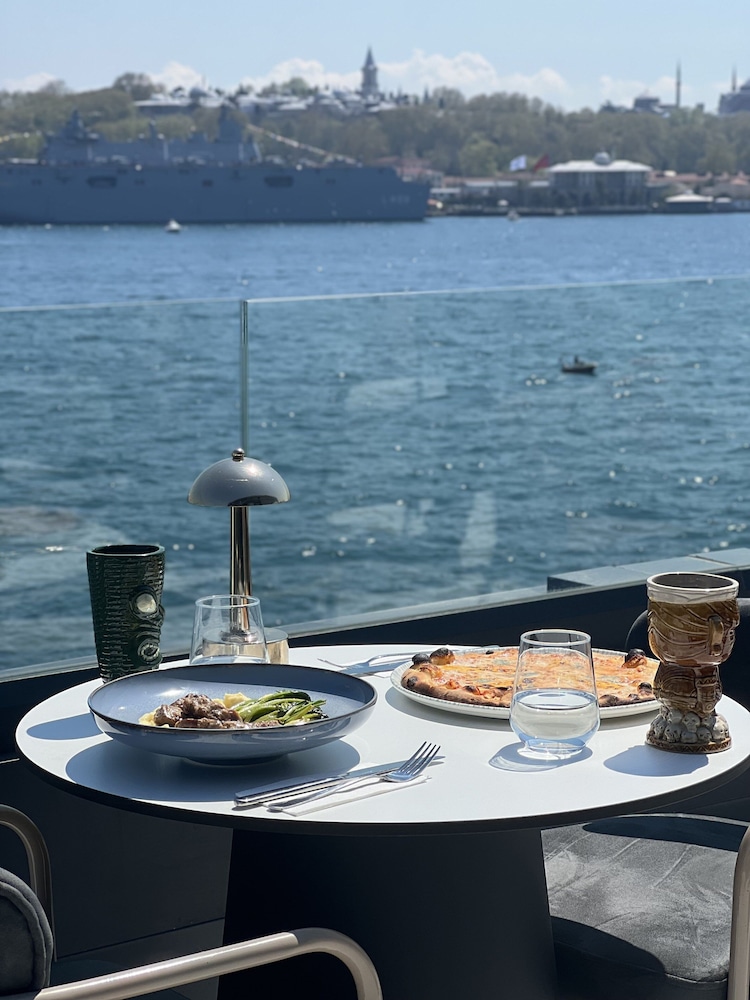 Pera Bosphorus Hotel 43/50
