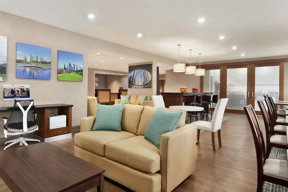 Hampton Inn Houston Hobby Airport 36/51